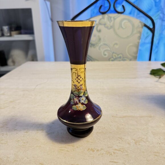 Vintage Amethyst Purple Glass Vase Hand Painted Floral Gold Enamel 7" - Picture 2 of 7